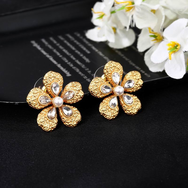 Chanel Earring 03yxs622